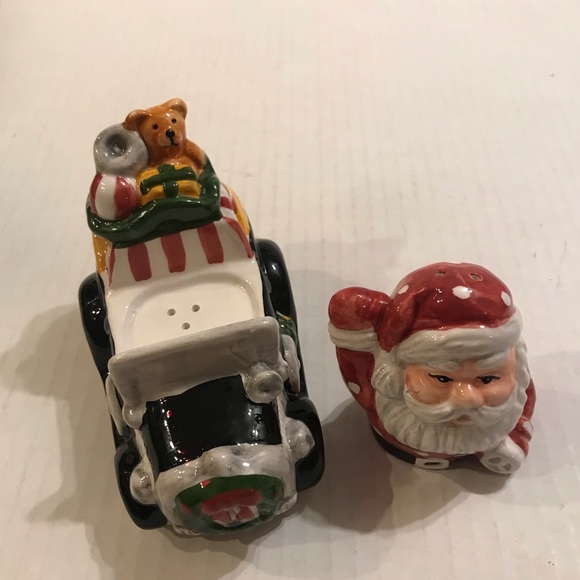 Vintage Santa And Toy Filled Car Salt & Pepper Shaker Set Hand-Painted - Picture 2 of 16